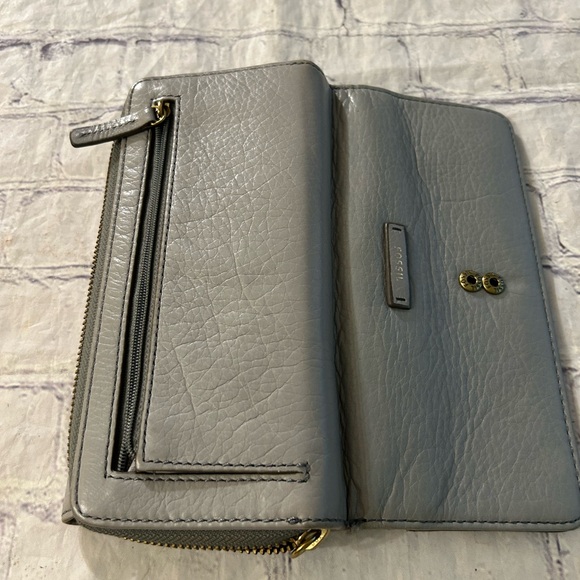 FOSSIL GREY COWHIDE PEBBLE GRAIN WALLET MANY CARD SLOTS ZIP BACK SNAP FRONT - Picture 5 of 9